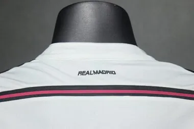 14-15 Retro Player Real Madrid Home Kit Long Sleeve Cheap Football Jersey Wholesale Yupoo