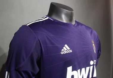 10-11 Retro Player Real Madrid Third Away Kit Long Sleeve Cheap Football Jersey Wholesale Yupoo