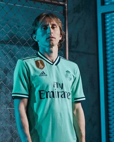 19-20 Retro Player Real Madrid Third Away Kit Cheap Football Jersey Wholesale Yupoo