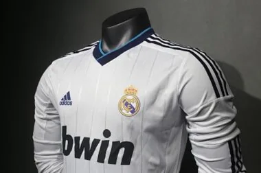 12-13 Retro Player Real Madrid Home Kit Long Sleeve Cheap Football Jersey Wholesale Yupoo