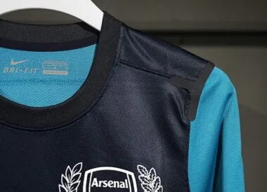 11-12 Retro Players Arsenal Away Kit Long Sleeve Cheap Football Jersey Wholesale Yupoo