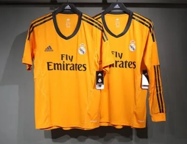 13-14 Retro Player Real Madrid Third Away Kit Long Sleeve Cheap Football Jersey Wholesale Yupoo