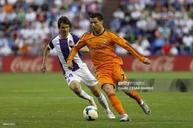 13-14 Retro Player Real Madrid Third Away Kit Long Sleeve Cheap Football Jersey Wholesale Yupoo