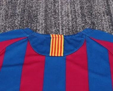 05-06 Retro Kids Barcelona Home Kit Champion League