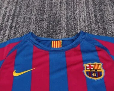 05-06 Retro Kids Barcelona Home Kit Champion League