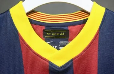 2013-14 Retro Barcelona Home Kit Player