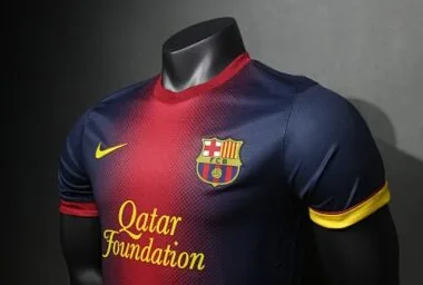 2012-13 Retro Barcelona Home Kit Player