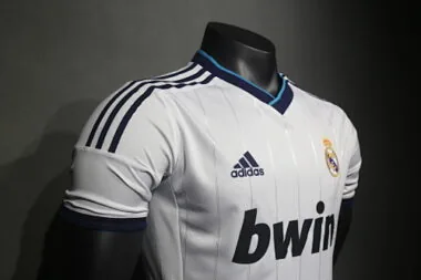 2012-13 Retro Real Madrid Home Kit Player