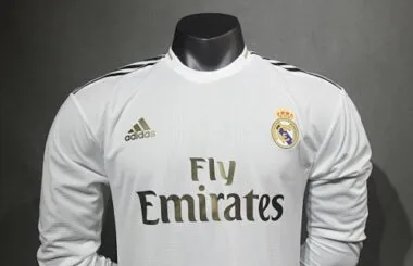 2019-20 Retro Real Madrid Home Kit Player Long Sleeve
