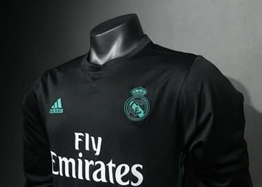 2017-18 Retro Real Madrid Away Kit Player Long Sleeve