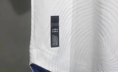 2021-22 Retro Real Madrid Home Kit Player