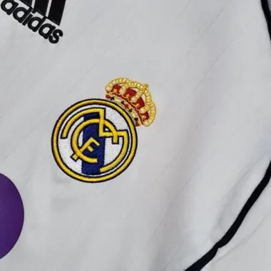 06-07 Real Madrid home long sleeve