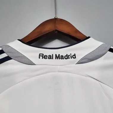 06-07 Real Madrid home long sleeve