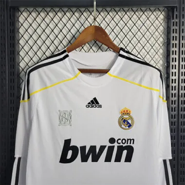 09-10 Real Madrid Heimtrikot mit langen Ärmeln