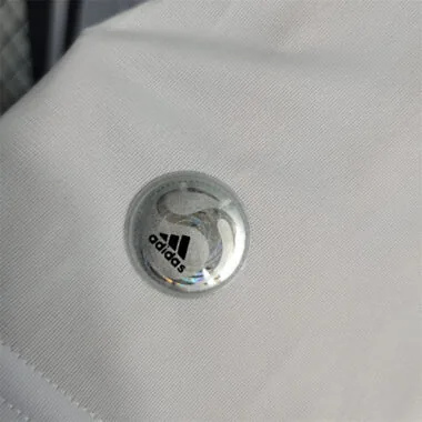 09-10 Real Madrid Heimtrikot mit langen Ärmeln