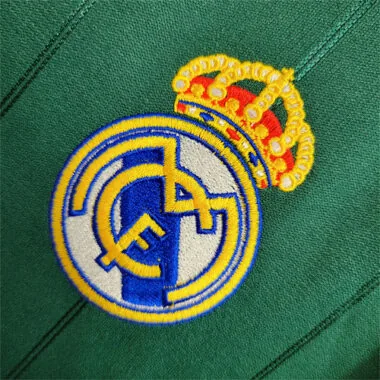 12-13 Real Madrid third away