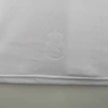 08-09 Real Madrid Retro Home Kit Vintage White Shirt