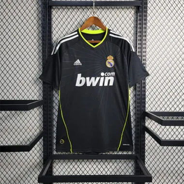 10-11 Real Madrid away