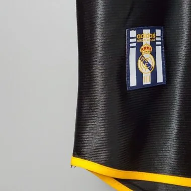 98-99 Real Madrid away