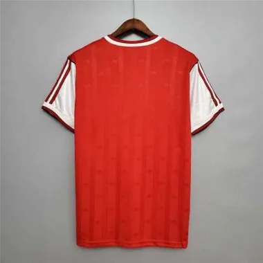 88-90 Arsenal home