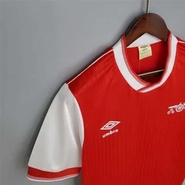 83-86 Arsenal home