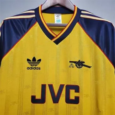 88-90 Arsenal away