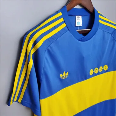 81-82 Boca Juniors home