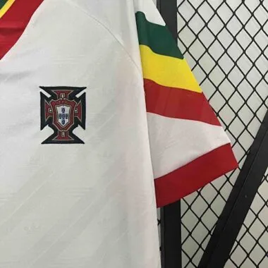 92-94 Portugal Away Retro Kit Vintage Shirt Football AAAAJersey Supplier