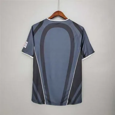 01-02 PSG third away
