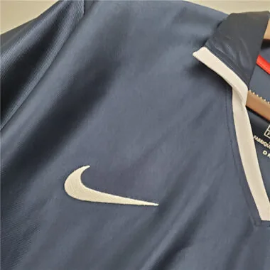 01-02 PSG home