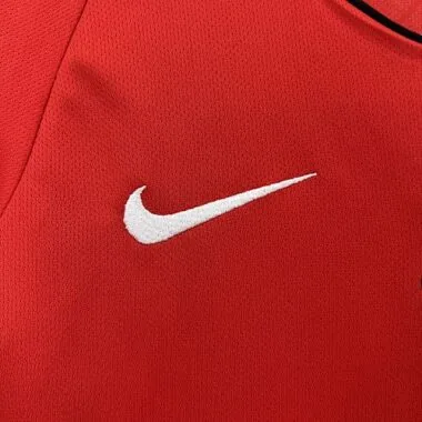 05-06 Manchester United Home Retro Kid Kits Youth Apparels AAAAJersey Wholesale Yupoo