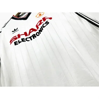 82-83 Manchester United away white long sleeve retro jersey