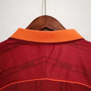 99-00 Roma home