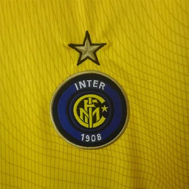02-03 Inter Milan third away