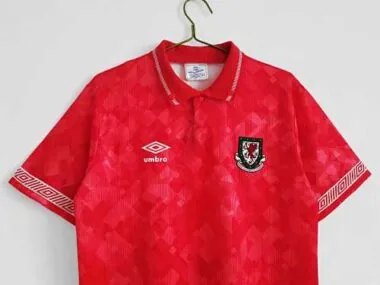 90-92 Pays de Galles (à domicile)