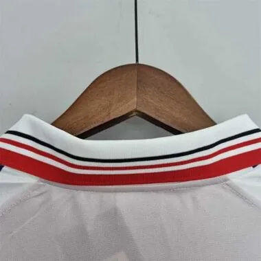 1996 University of Chile away