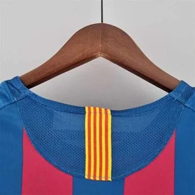 05-06 Barcelona home long sleeve