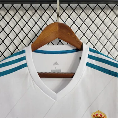 17-18 Real Madrid home white player version