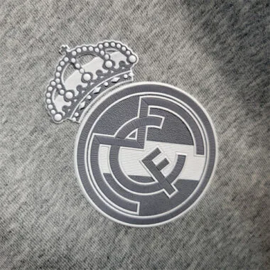 15-16 Real Madrid uit