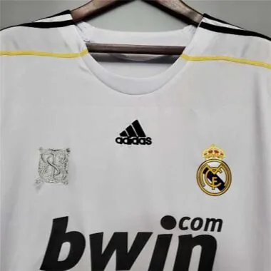 09-10 Real Madrid home 4