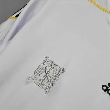 09-10 Real Madrid home 4