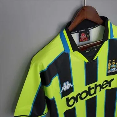98-99 Manchester City away