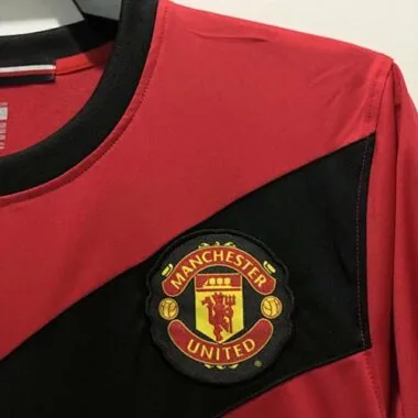 09-10 Manchester United home long sleeve