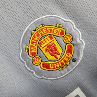 07-08 Manchester United gray goalkeeper