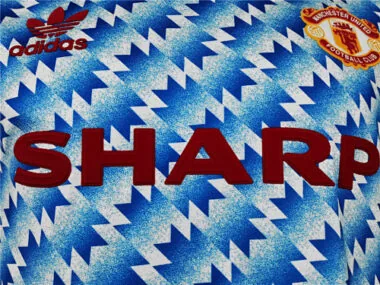 90-92 Manchester United away long sleeve