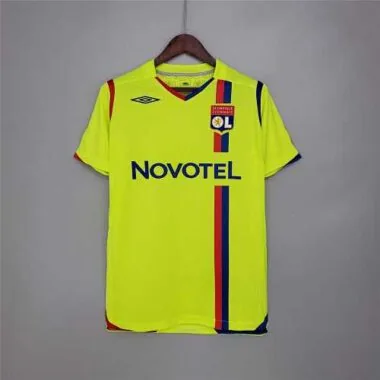 08-09 Lyon green third away with UCL and fonts
