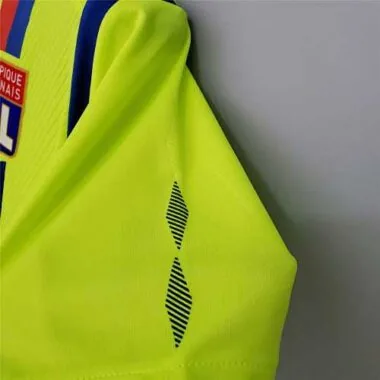 08-09 Lyon green third away with UCL and fonts