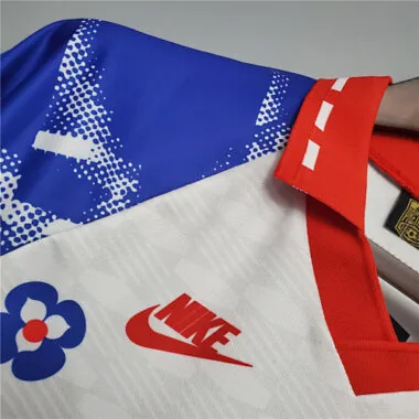 93-94 PSG away