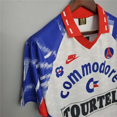 93-94 PSG away