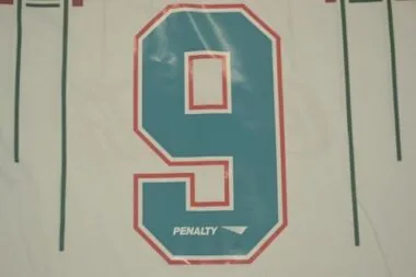 89-90 Fluminense à l'extérieur